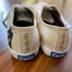 Keds Taylor Swift Cat Canvas Sneakers